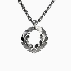 Crown Trifari Pendant Necklace Silver Tone Laurel Wreath 21 Inch Rope Chain Vtg